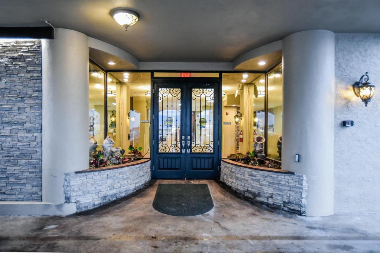 Appartamento Sunshine & Oceanfront Serenity *