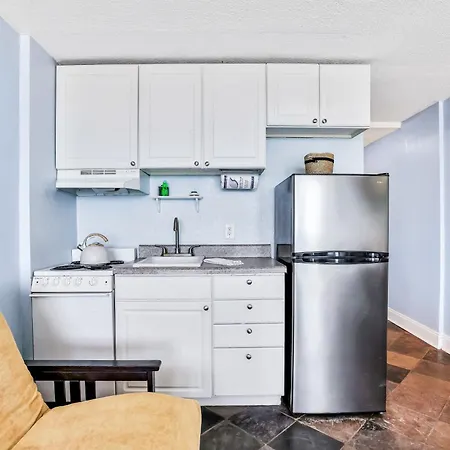 Apartamento Sunshine & Oceanfront Serenity Daytona Beach Shores Habitación foto